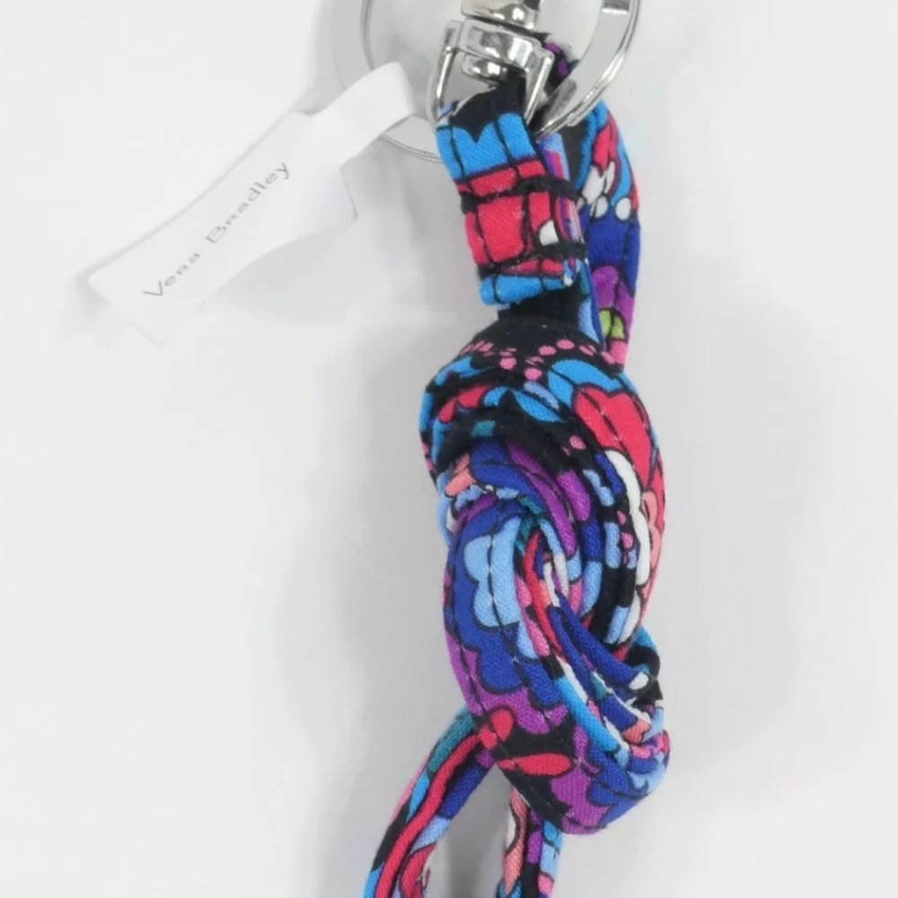 NWT Vera Bradley Haymarket Paisley Signature Ring & ID Clip Lanyard.